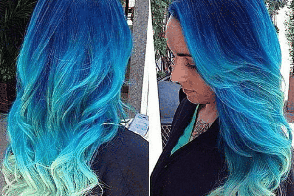 cheveux bleus