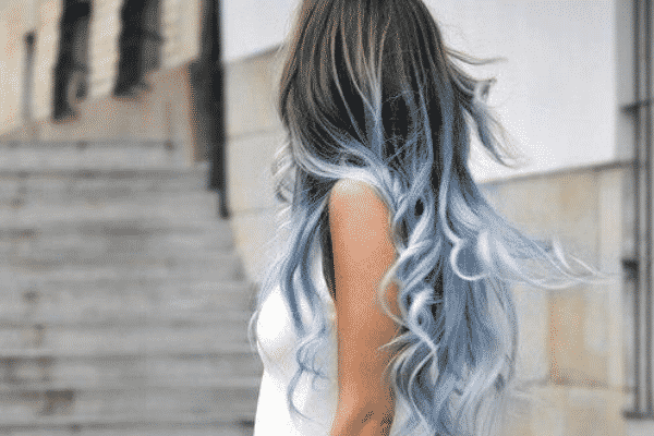 cheveux bleus