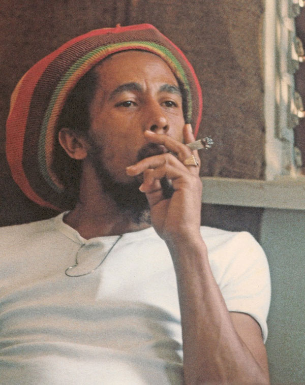 Bob Marley Fumée