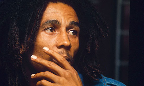 Yeux Bob Marley