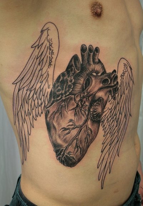 Ρεαλιστικό τατουάζ Heart Wings