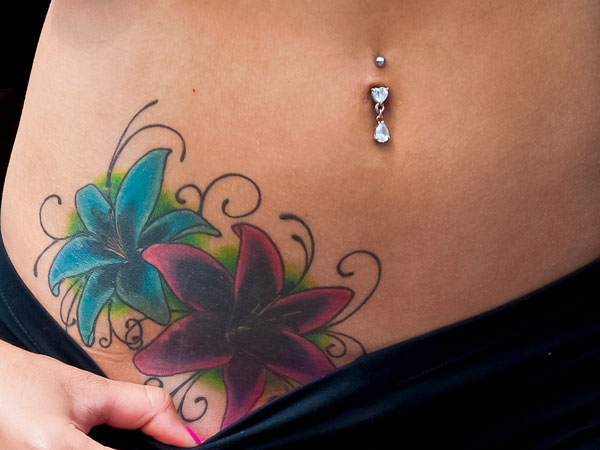 Tatouage de fleur d'orchidée