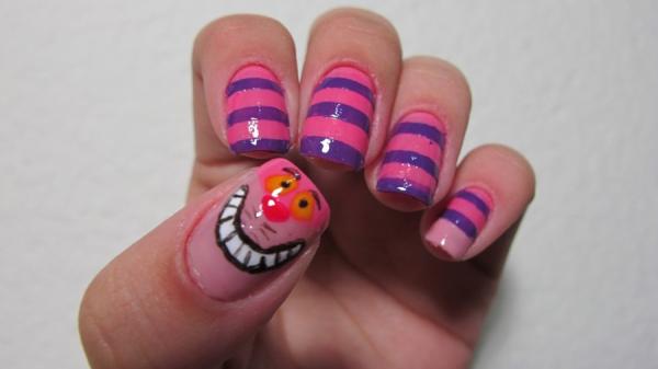 Ongles Chat du Cheshire