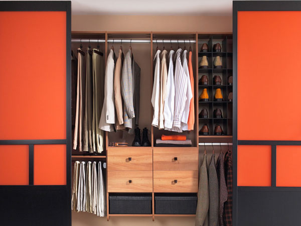 Armoire orange personnalisée