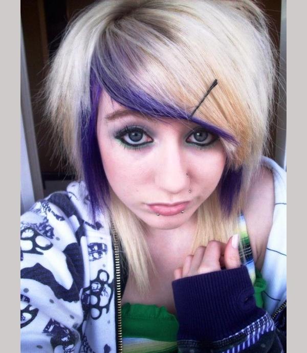 Coiffures Emo Blonds