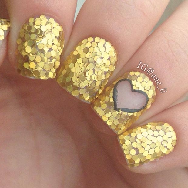 Ongles Coeur Paillettes Dorées