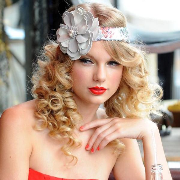 Taylor Swift mignonne