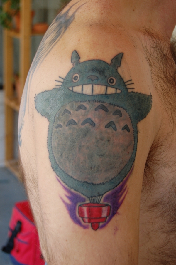 Son tatouage Totoro