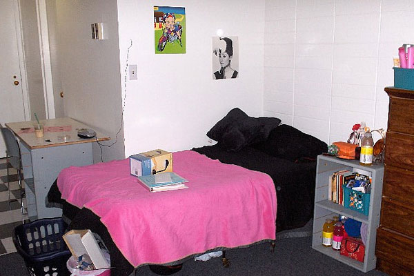 Cal Arts Dorm Room