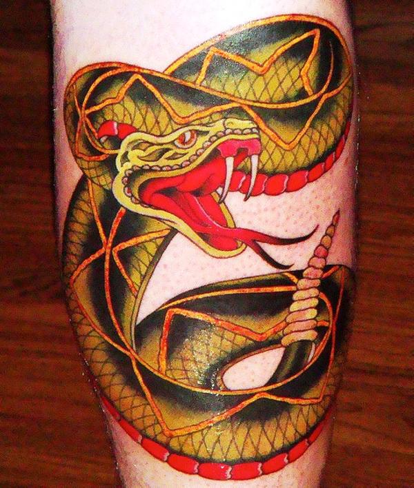 Hochet Serpent Tatouage