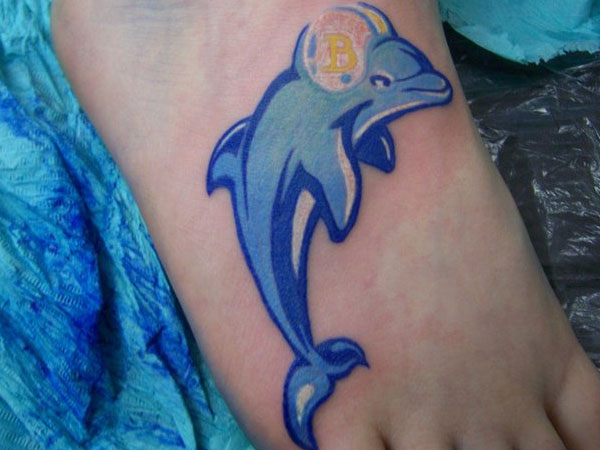 Τατουάζ ποδιών Dolphin