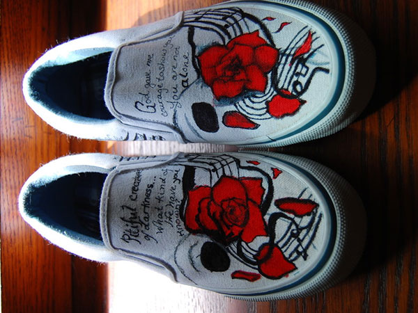 נעלי נושא של ורדים