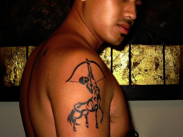 Τατουάζ Arm Sagittarius