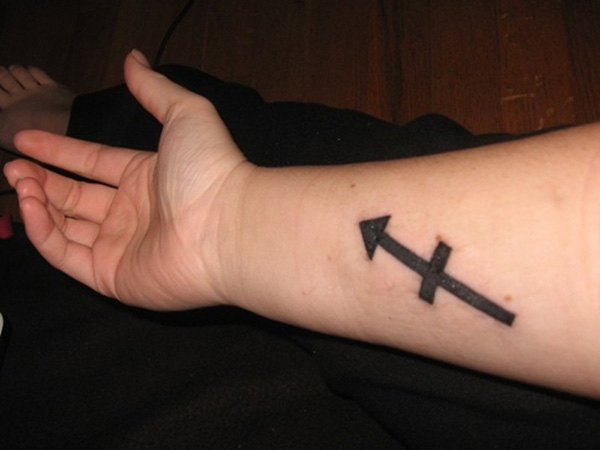 Τατουάζ Σύμβολο Τοξότη