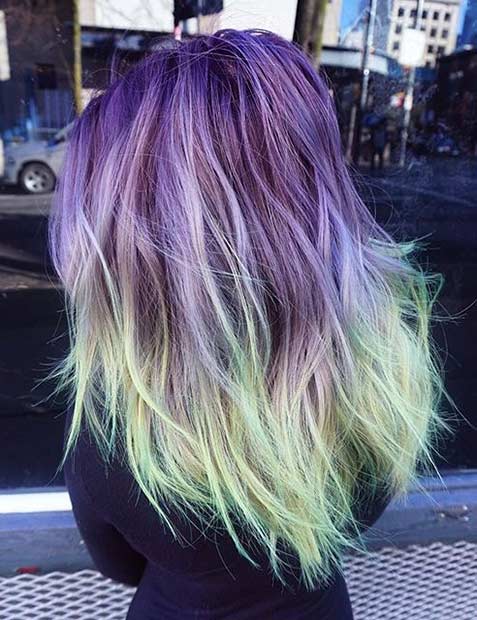 Cheveux ombrés violet à vert citron