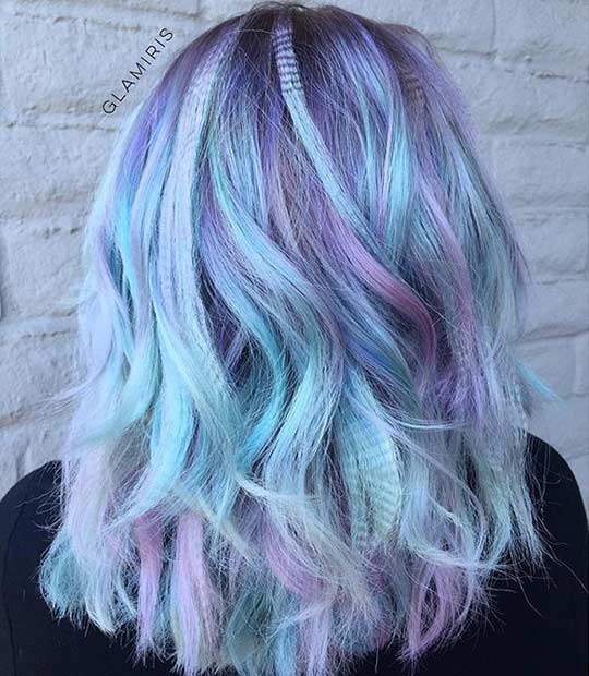 Παστέλ μοβ και μπλε μεσαία ιδέα μαλλιών