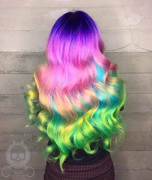 Ζωντανή ιδέα για μαλλιά Rainbow