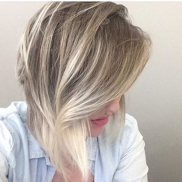 Ice Blonde Balayage Highlights στο Bob Haircut