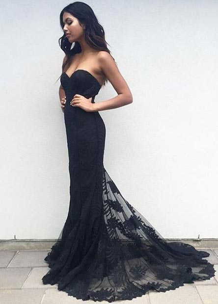 שמלת נשף סטרפלס שחורה ארוכה