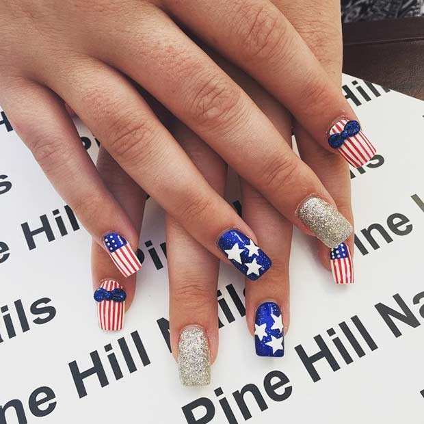 Patriotic Nail Art Design για τις 4 Ιουλίου