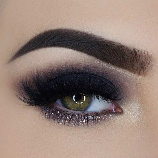 Maquillage Black Smokey Eye pour les yeux verts