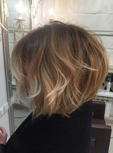 תסרוקת בוב Balayage קצרה