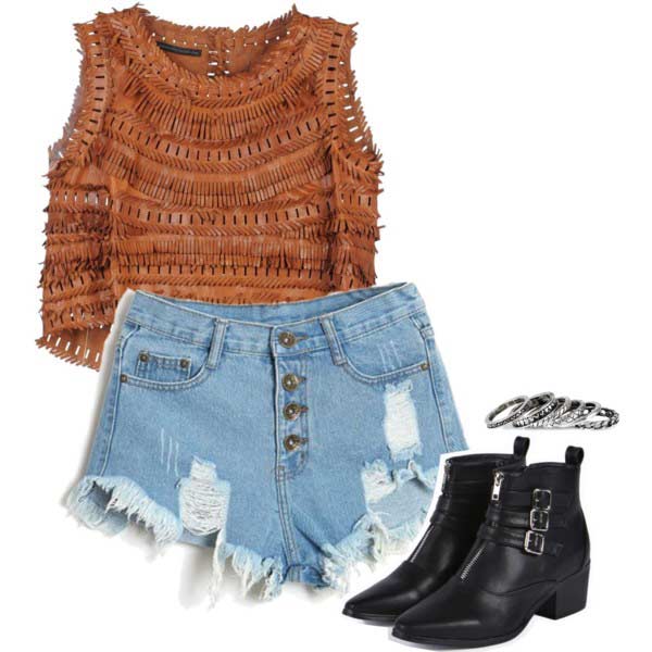 Comfy Simple Coachella Outfit Idea