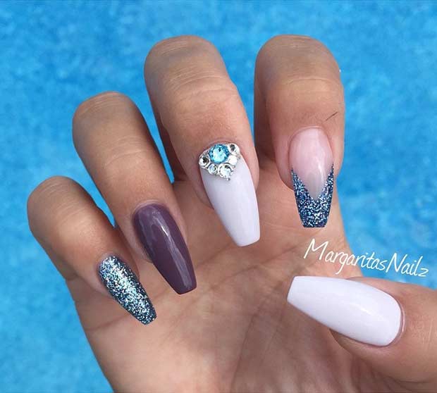 Μπλε Glitter Coffin Nail Design