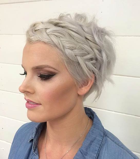 Πλεκτά Pixie Wedding Hairstyle για κοντά μαλλιά