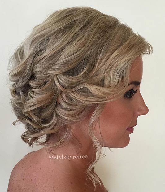 Wedding Curly Updo για κοντά μαλλιά