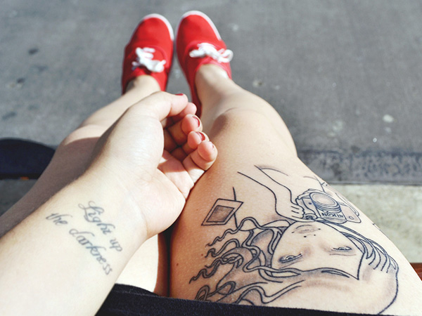Τατουάζ μηρών