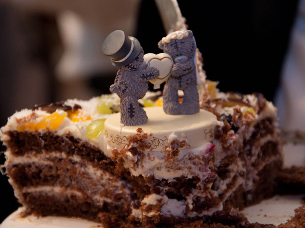 Χαριτωμένη γαμήλια τούρτα