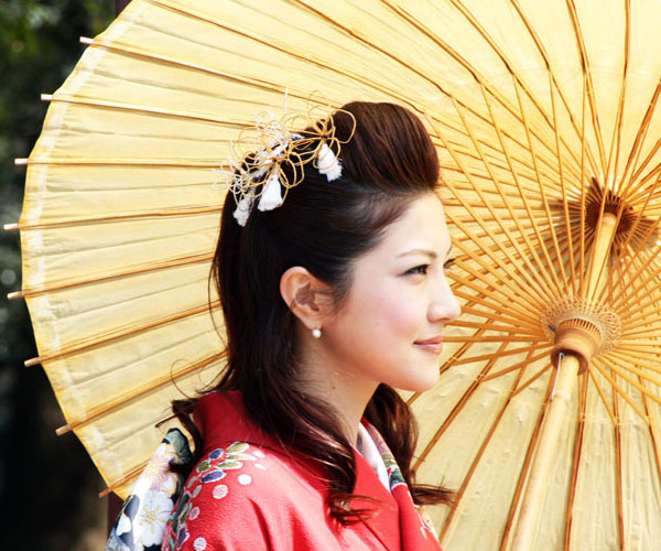 ילדה יפנית מסורתית