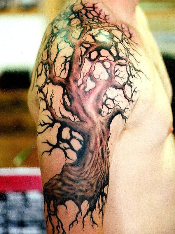 Παλιό δέντρο τατουάζ