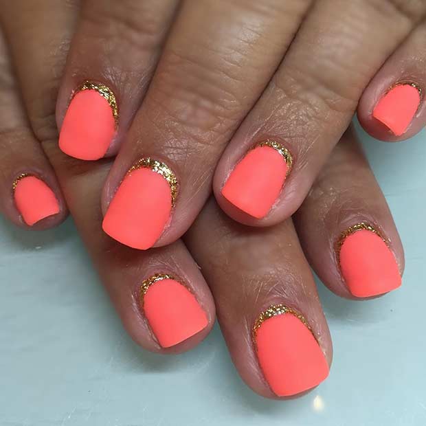 Πορτοκαλί ματ νύχια για το καλοκαίρι