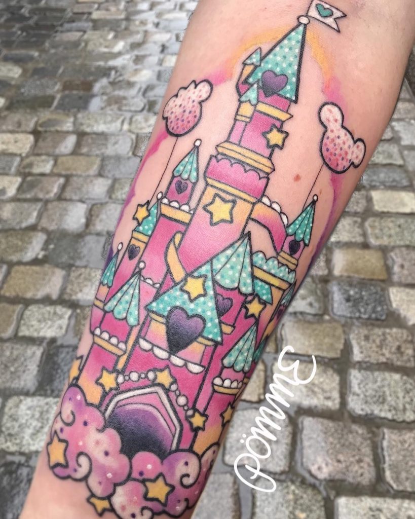 Ροζ και μπλε τατουάζ Disney Castle