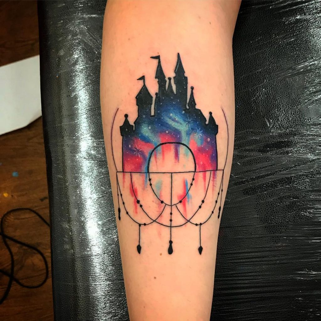 Tatouages ​​​​aquarelle du château de Disney