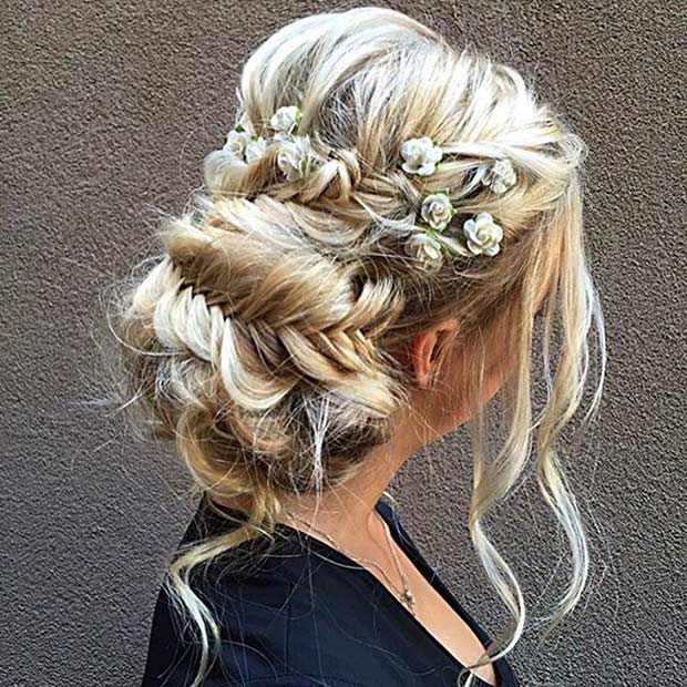 Boho Πλεκτά Updo με Λουλούδια