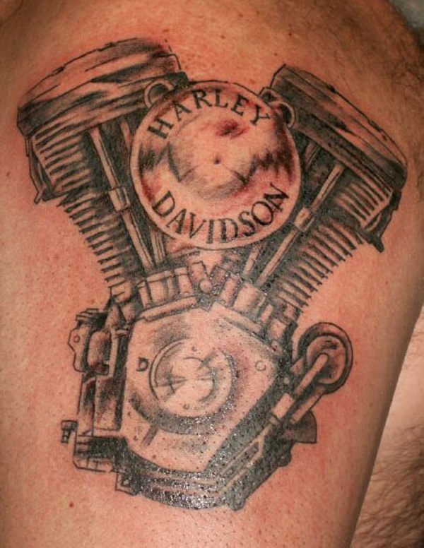 Tatouage de moteur Harley Davidson