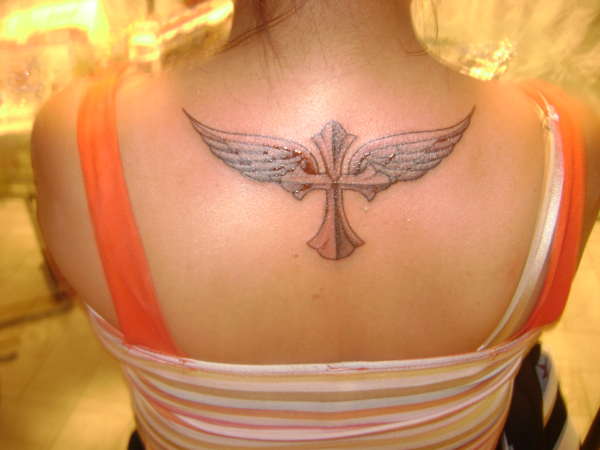 Croix d'ailes d'ange