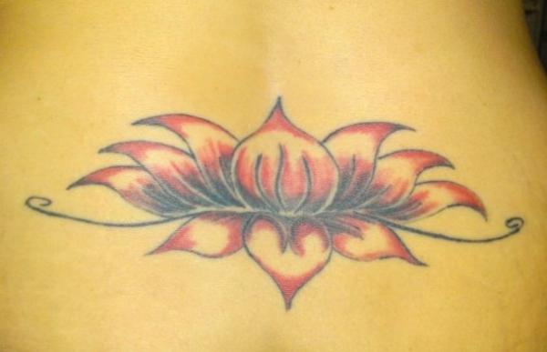 Le tatouage de lotus