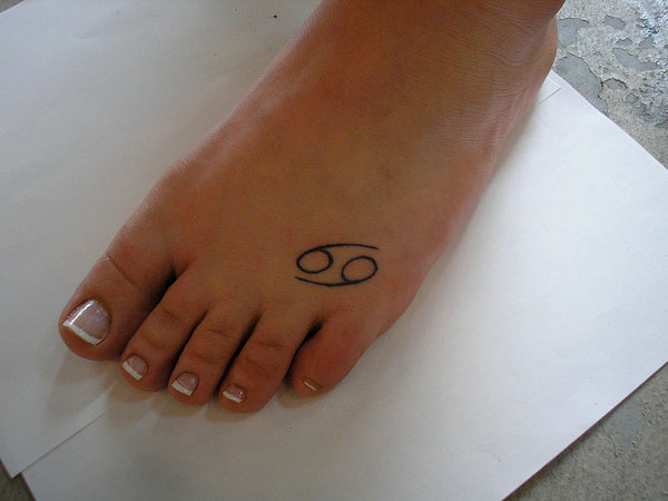 Tatouage de crabe simple