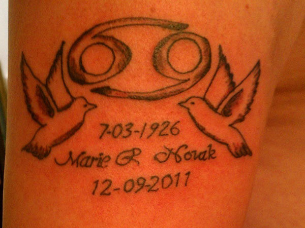 Tatouage de mémoire d'amour