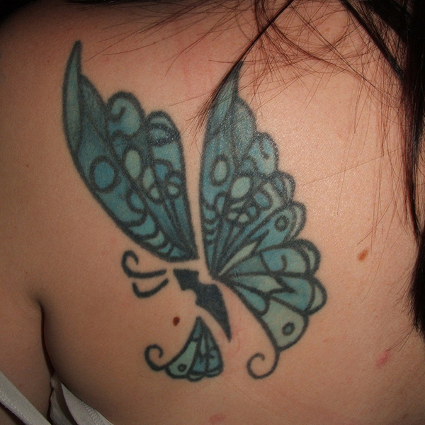 Καλλιτεχνικό τατουάζ πεταλούδας