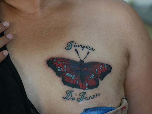 Σέξι πεταλούδα τατουάζ