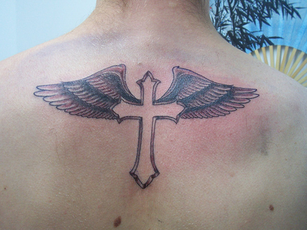 Τατουάζ Cross And Wings