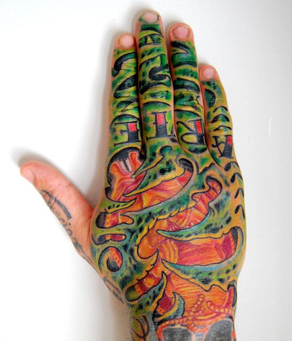 Βιολογικό τατουάζ χεριών