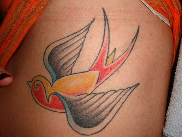 Απλό τατουάζ Sparrow