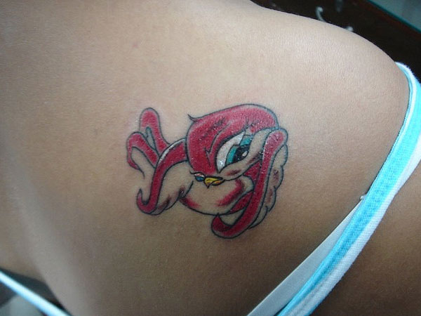 Tatouage Moineau Rouge