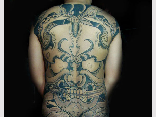 Κινέζικο Full Back Tattoo